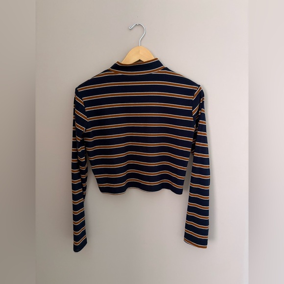 Taylor swift inspired Striped Black and Tan Long Sleeve Crop Top “Honey” size L - Picture 6 of 6
